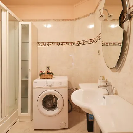 Zorica - 2 Bedroom In Centar Apartment